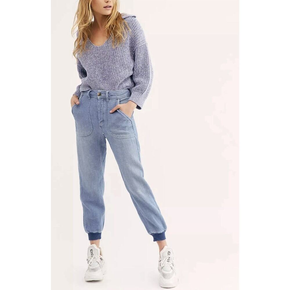 Free People Light Blue Cropped Jeans